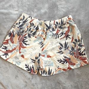 Columbia women’s water shorts